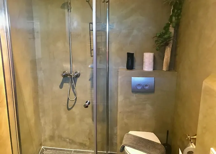 Gluecklich Am 1 Mit Wellnesszugang