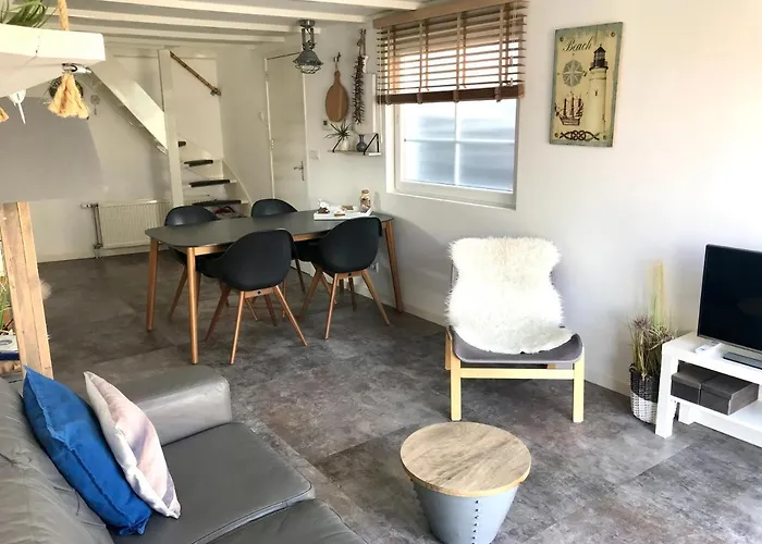 Gluecklich Am 1 Mit Wellnesszugang בית נופש