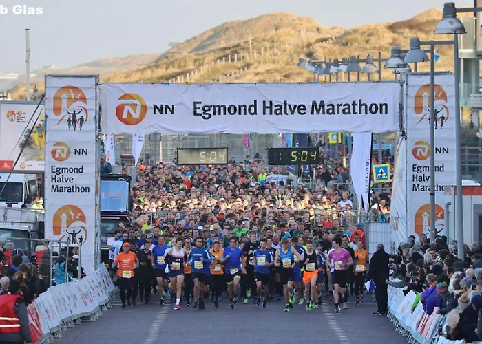 בית נופש Gluecklich Am 1 Mit Wellnesszugang אגמונד אן זי