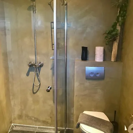 Glücklich Am 1 Mit Wellnesszugang